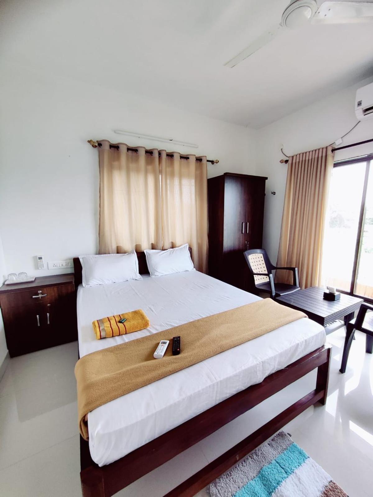 Shivaay Inn อลีบาก ภายนอก รูปภาพ